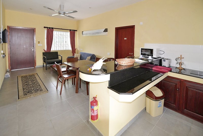 Surfers Beach Self Catering Chalets 6
