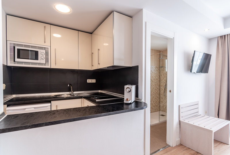 Aparthotel Puerto Azul 3