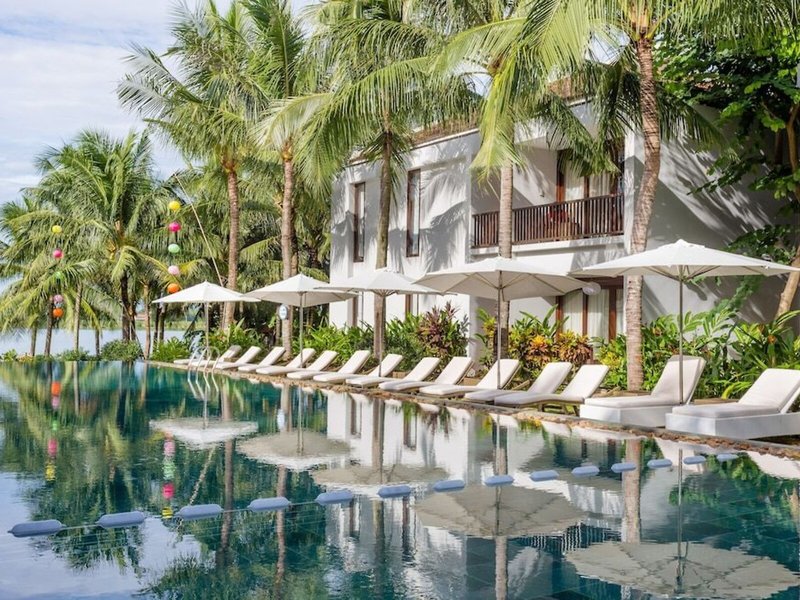 Emerald Hoian Riverside Resort 12