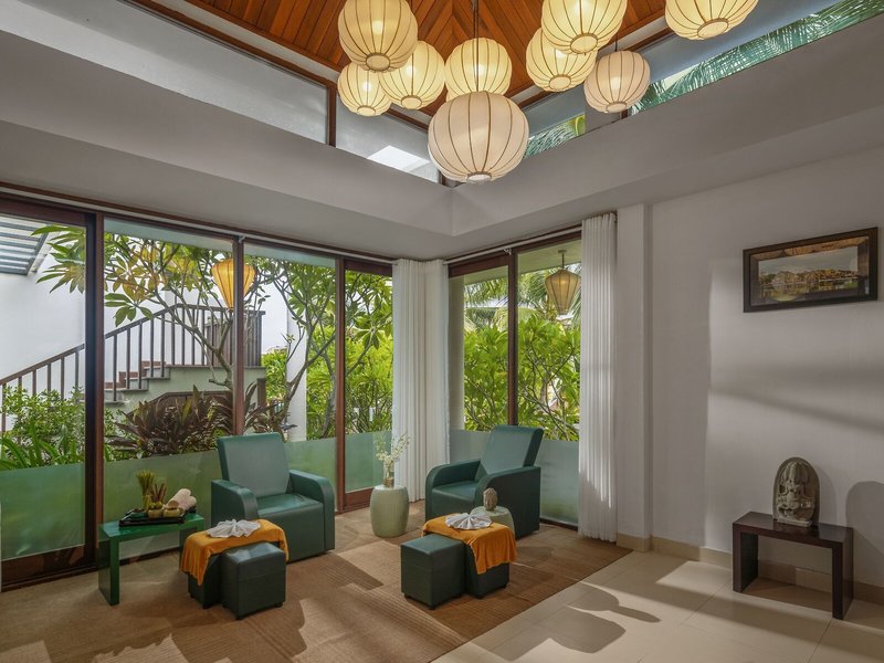Emerald Hoian Riverside Resort 13