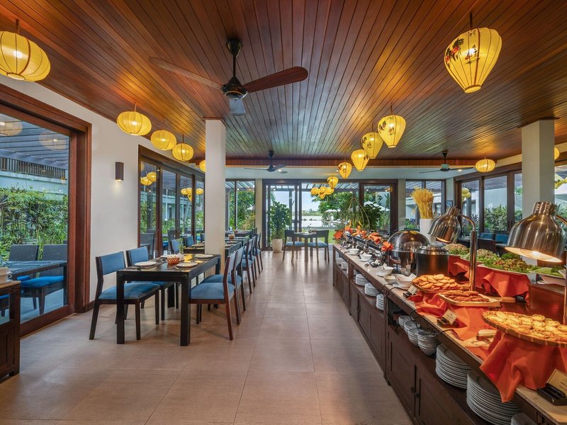 Emerald Hoian Riverside Resort 22
