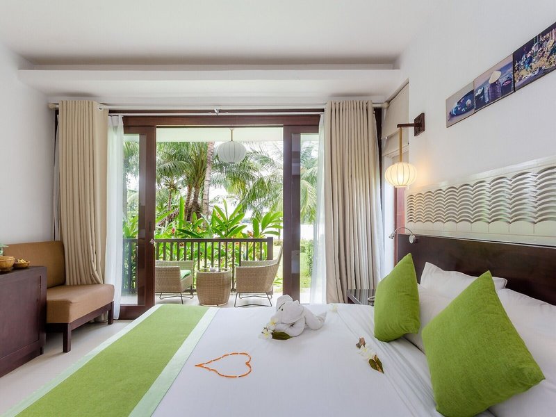 Emerald Hoian Riverside Resort 30