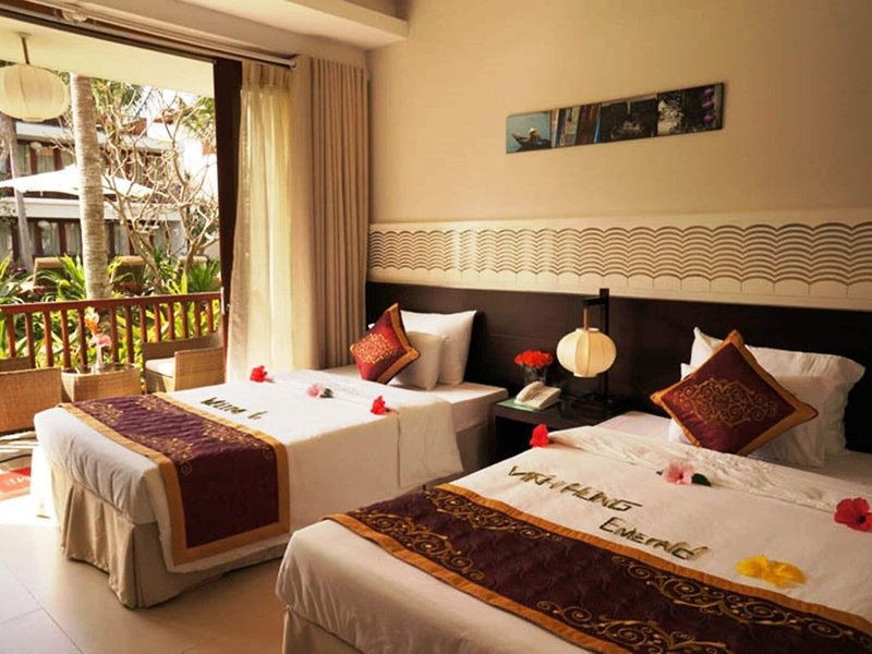Emerald Hoian Riverside Resort 32