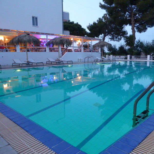 Blue Nest Hotel 5