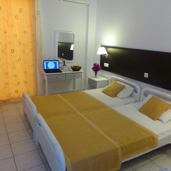 Blue Nest Hotel 12