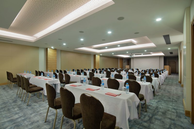 Ramada Resort Kusadasi & Golf 14