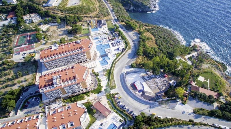 Ramada Resort Kusadasi & Golf 28