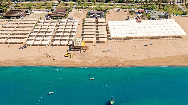 Side Crown Charm Palace 28