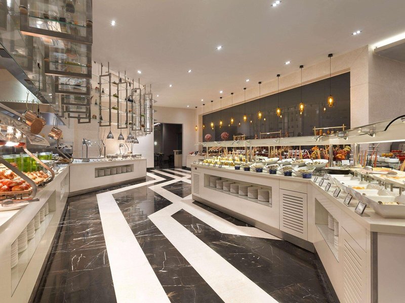 Wyndham Grand Istanbul Levent 15