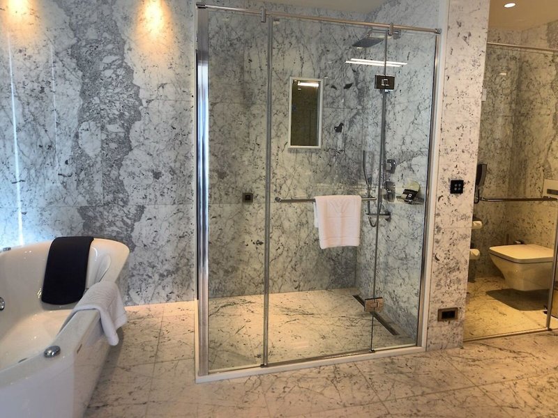 Wyndham Grand Istanbul Levent 44