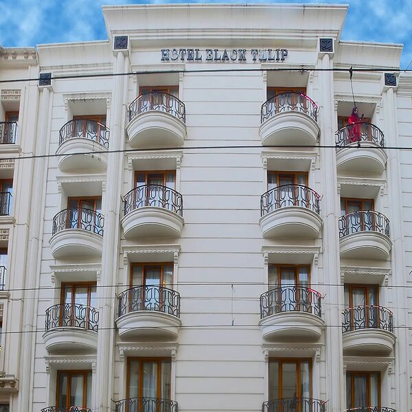 Hotel Black Tulip 1
