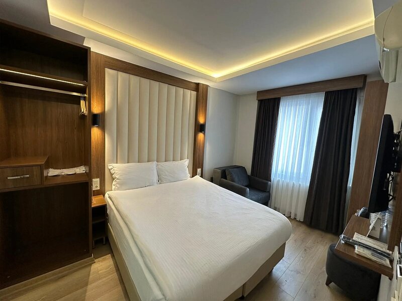 Hotel Black Tulip 17