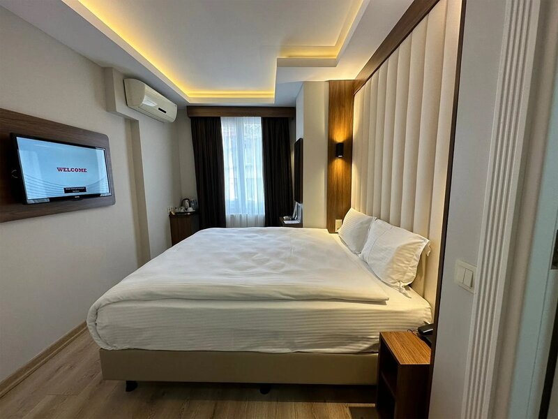 Hotel Black Tulip 19