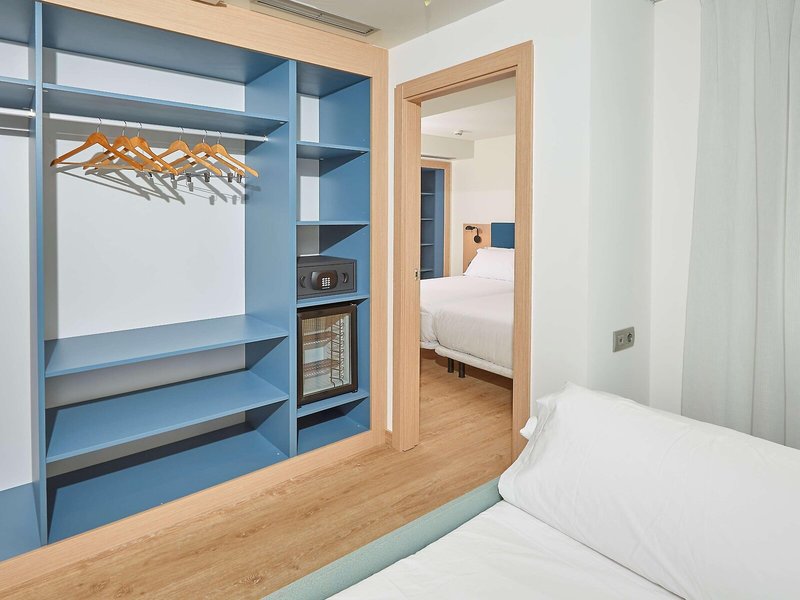 Occidental Alicante 27