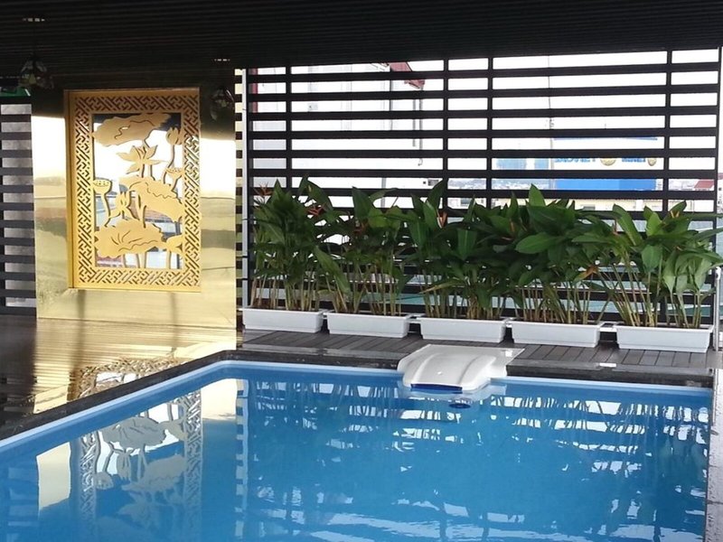 Golden Lotus Luxury Hotel 15