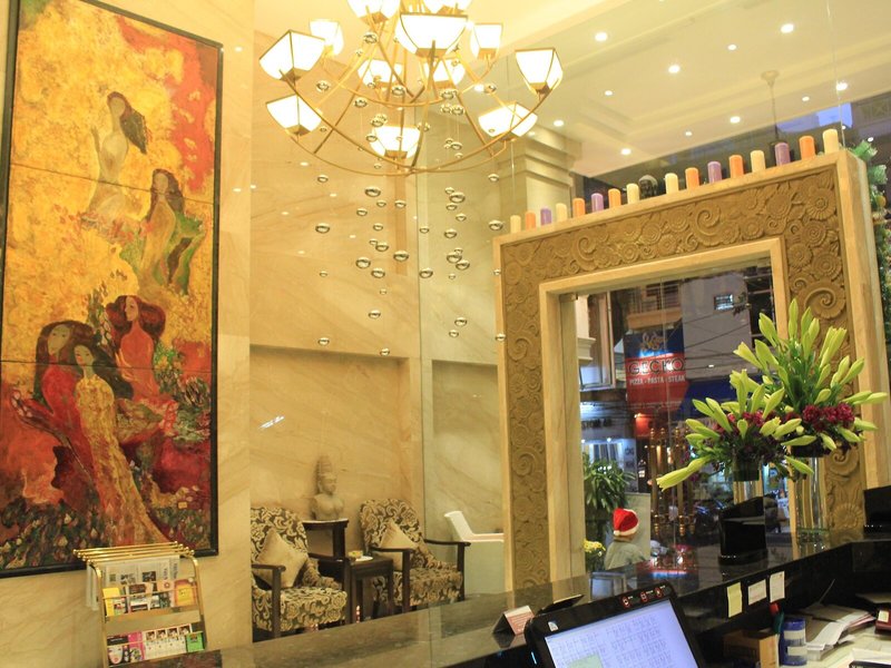 Golden Lotus Luxury Hotel 38