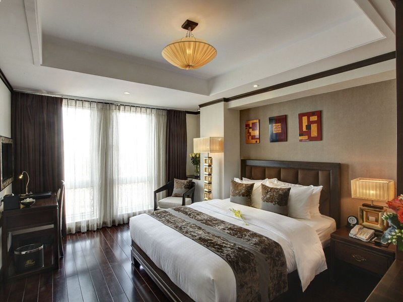 Golden Lotus Luxury Hotel 43