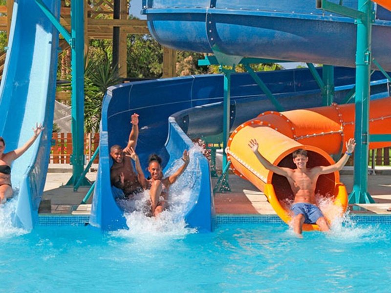 Sahara Beach Aquapark Resort 12