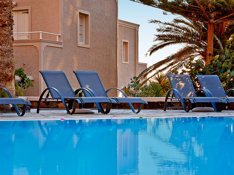 Terra Blue Santorini 3