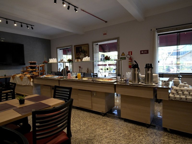 Hotel Plaza Poços de Caldas 9 - Restaurant