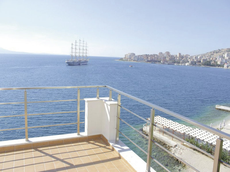 Jaroal Hotel 8
