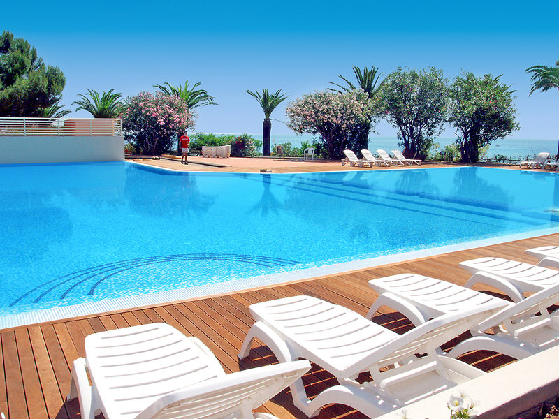 TH COSTA REI Free Beach Resort 8
