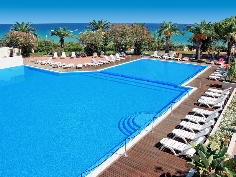 TH COSTA REI Free Beach Resort 12