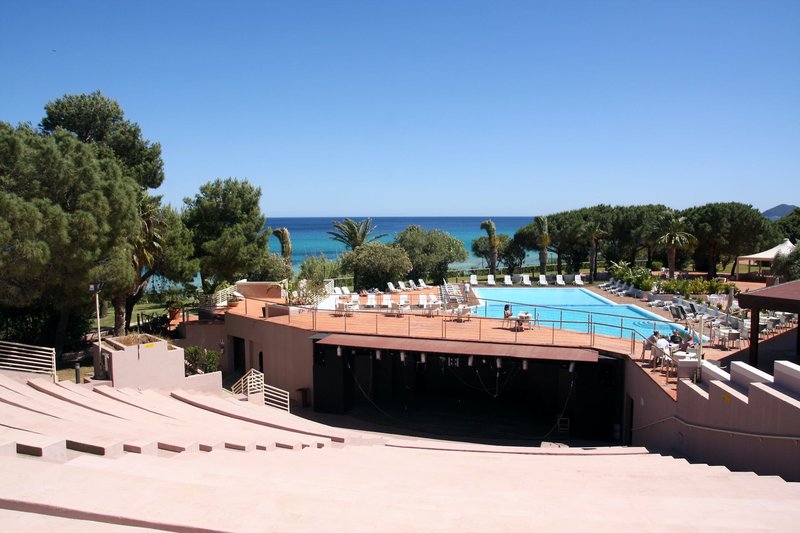 TH COSTA REI Free Beach Resort 9
