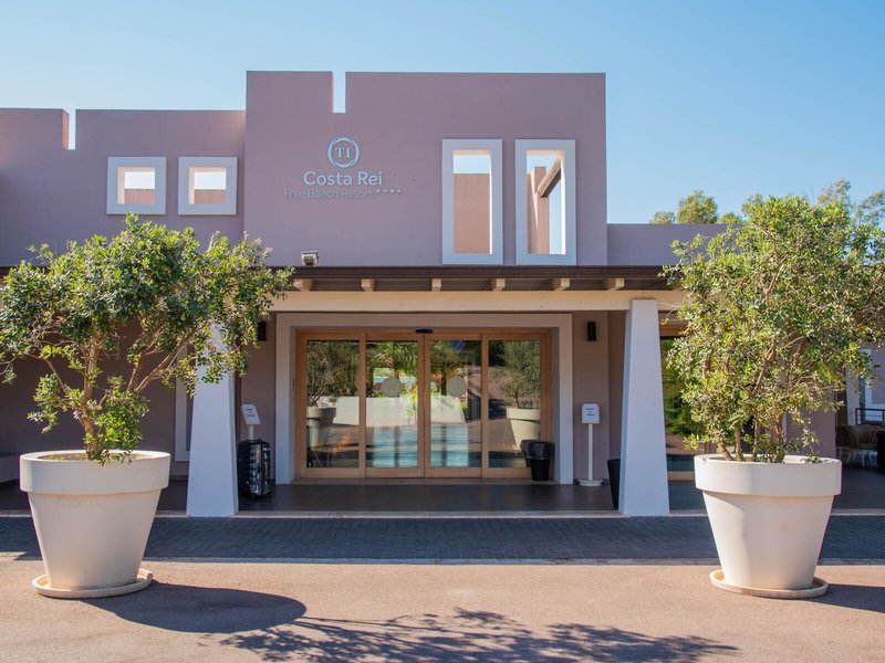 TH COSTA REI Free Beach Resort 3