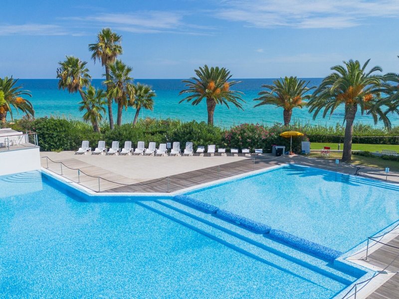 TH COSTA REI Free Beach Resort 13