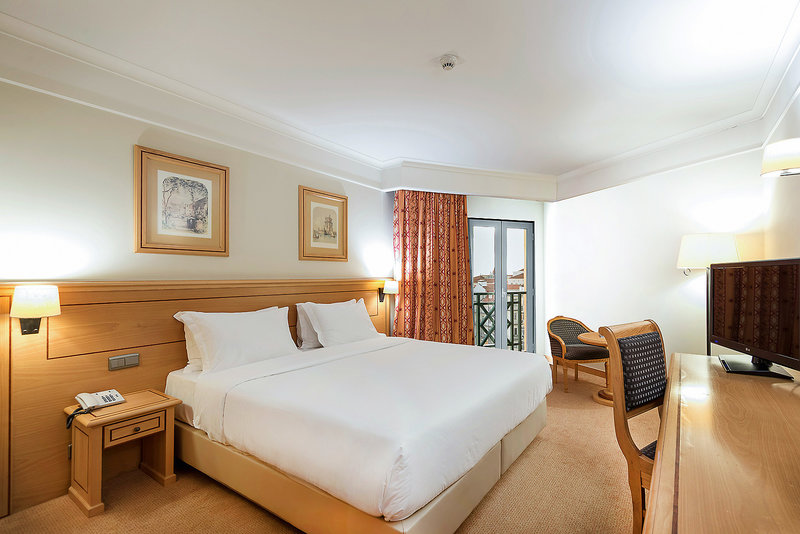 Hotel Real Palácio 11