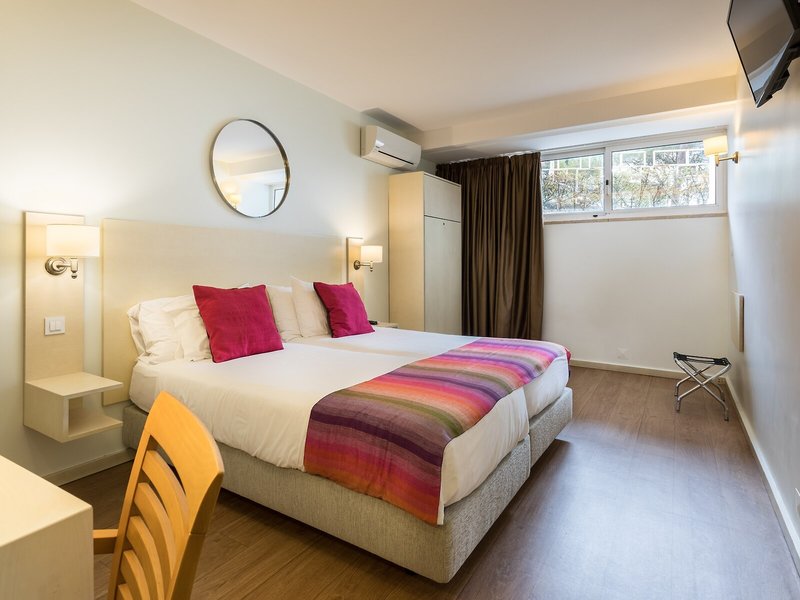 Hotel Londres Cascais / Estoril Seaside 33