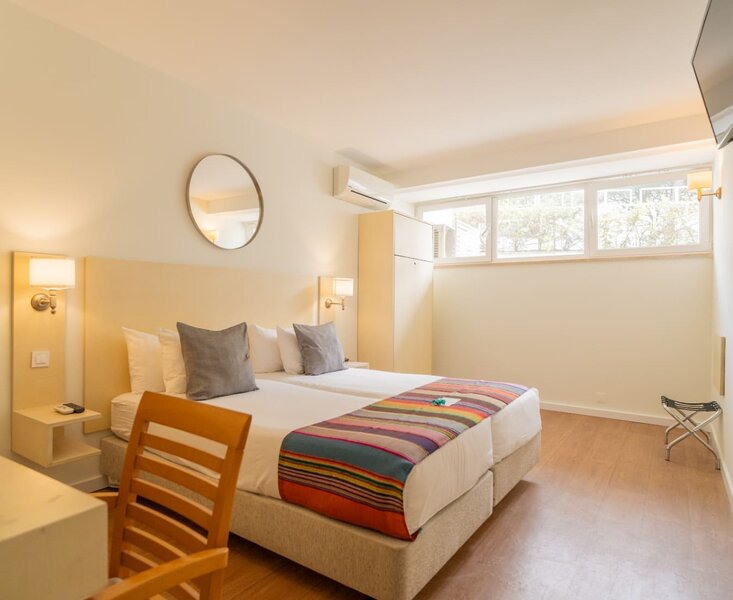 Hotel Londres Cascais / Estoril Seaside 25