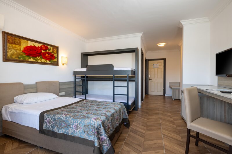 Crystal Aura Beach Resort & Spa 55