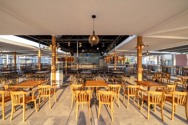 Crystal Aura Beach Resort & Spa 73