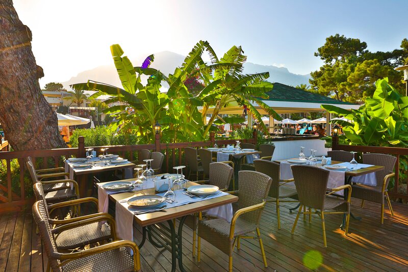 Crystal Aura Beach Resort & Spa 82