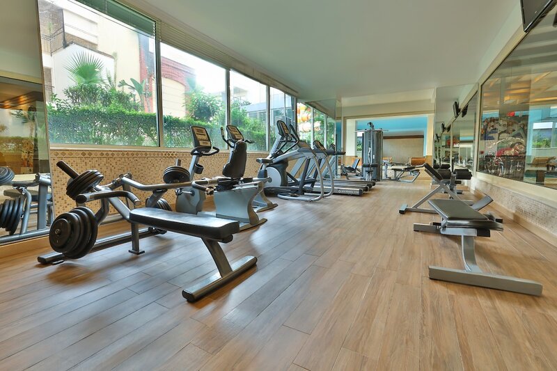 Crystal Aura Beach Resort & Spa 37