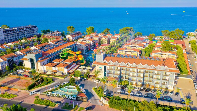 Crystal Aura Beach Resort & Spa 8