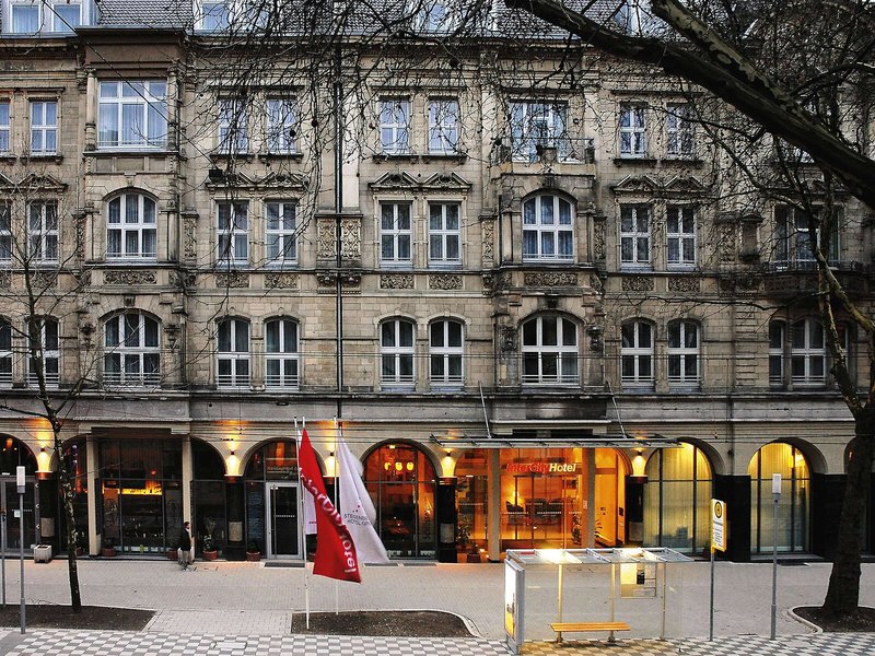 TRIBE Düsseldorf 4