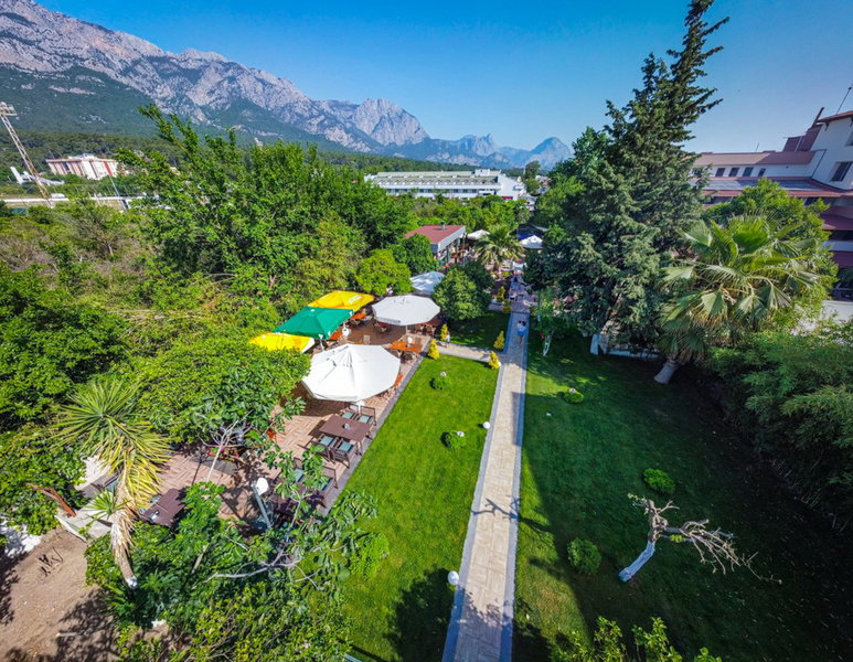 Dg Hotels Rose Resort 5