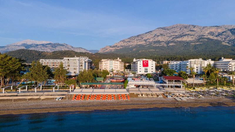 Lims Bona Dea Beach Hotel 3