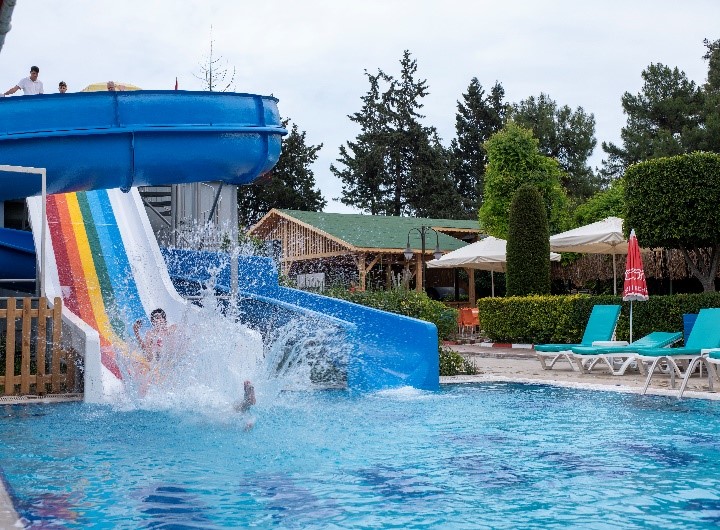 Lims Bona Dea Beach Hotel 9