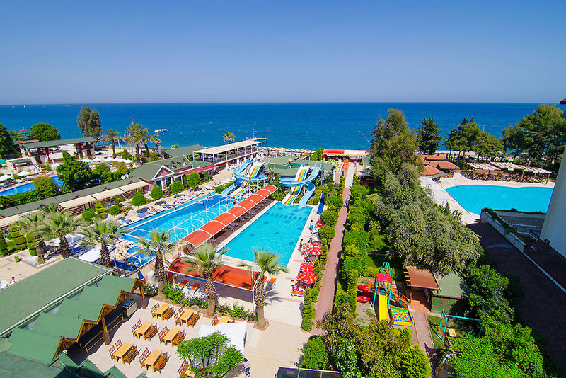 Lims Bona Dea Beach Hotel 8