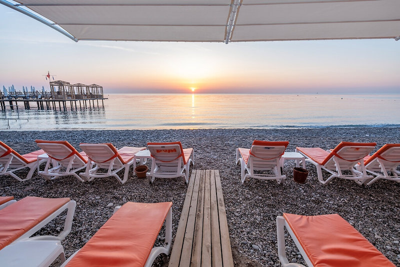 Lims Bona Dea Beach Hotel 14