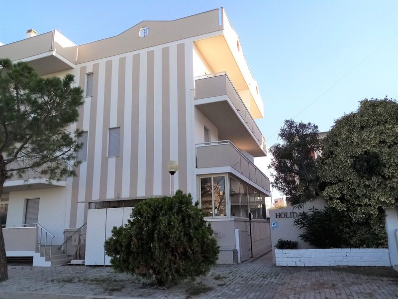 Alba Holiday Hotel & Residence