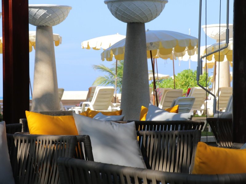 Apsara Beachfront Resort and Villa 19