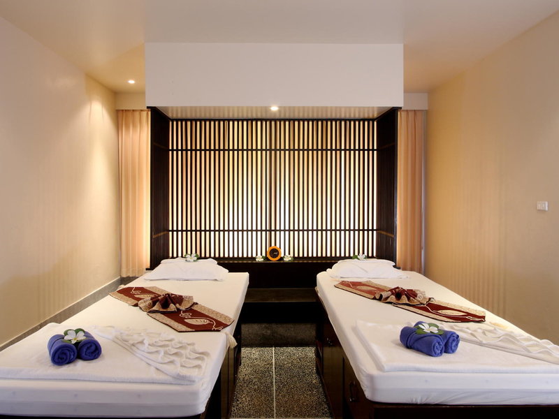 Apsara Beachfront Resort and Villa 44