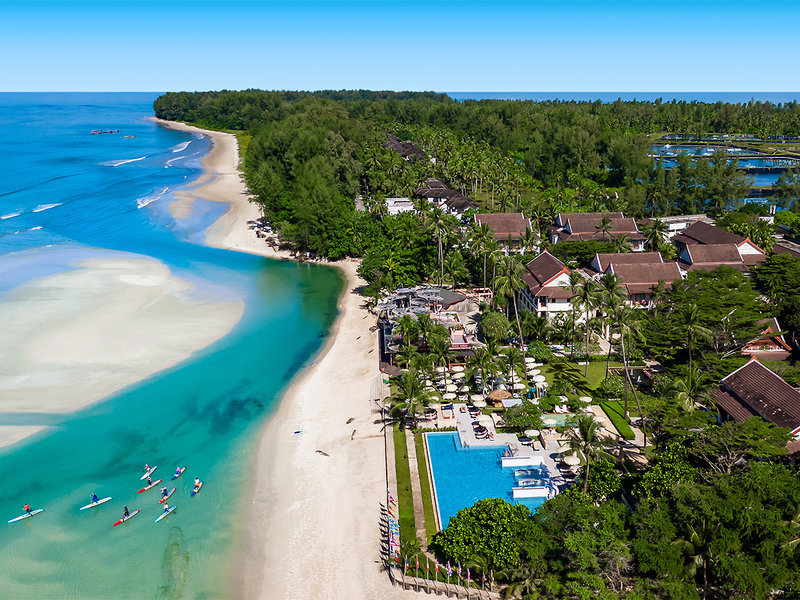 COOEE Apsara Beachfront Resort & Villa 1