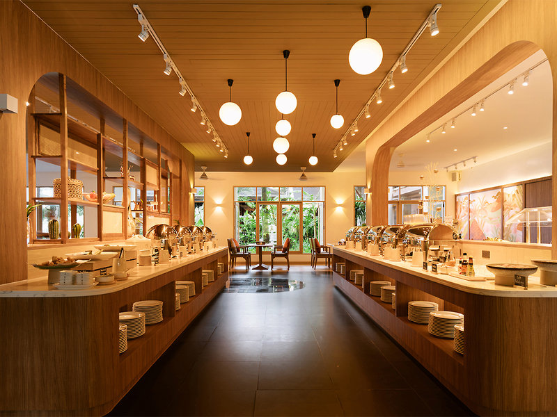 COOEE Apsara Beachfront Resort & Villa 7