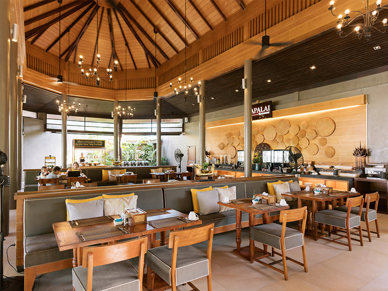 COOEE Apsara Beachfront Resort & Villa 10